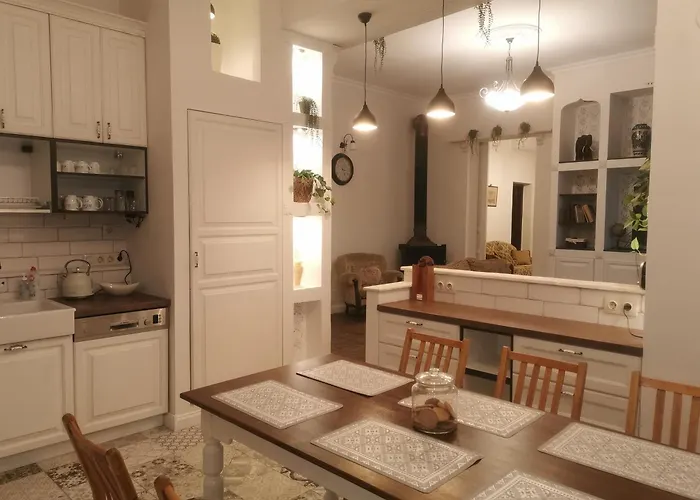 Apartman Kuria With Private Jacuzzi And Pool *