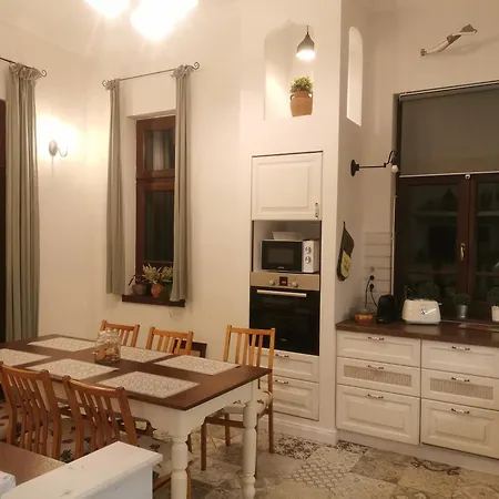 Appartement Kuria With Private Jacuzzi And Pool *