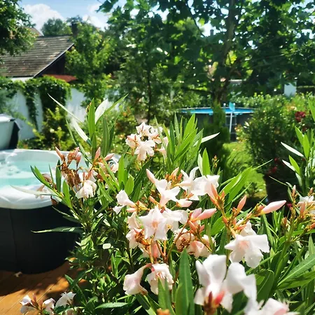 Apartment Kuria With Private Jacuzzi And Pool *