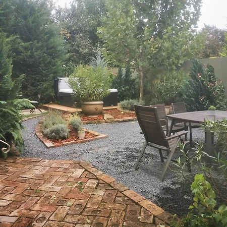 Kuria With Private Jacuzzi And Pool