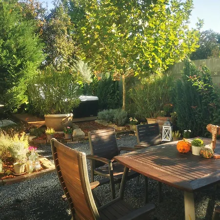 Kuria With Private Jacuzzi And Pool * Budapest