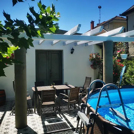 Kuria With Private Jacuzzi And Pool * Budapest