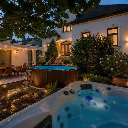 Lejlighed Kuria Private Wellness With Garden And Pool *
