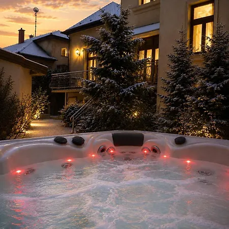 Apartment Kuria Private Wellness With Garden And Pool