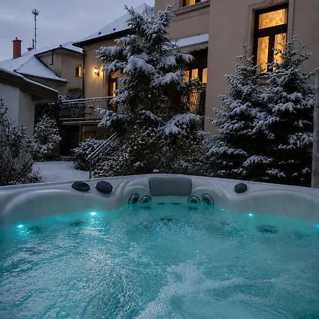 Kuria Private Wellness With Garden And Pool *