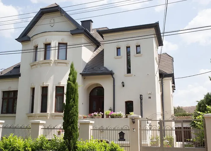 Apartament Kúria With Private Jacuzzi&pool *