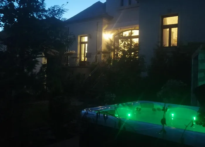 Kúria With Private Jacuzzi&pool *