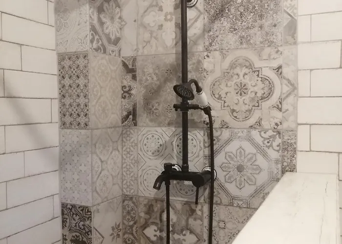 Kúria With Private Jacuzzi&pool Apartament Budapesta