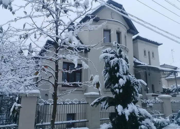 Apartament Kúria With Private Jacuzzi&pool