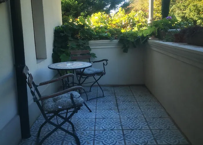 Kuria With Private Jacuzzi And Pool Apartment
