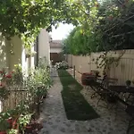 Kuria Private Wellness With Garden And Pool Apartment Budapest