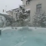 Kuria Private Wellness With Garden And Pool * Budapest
