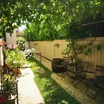 Kuria Private Wellness With Garden And Pool Apartment