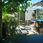 Kuria Private Wellness With Garden And Pool Apartment *
